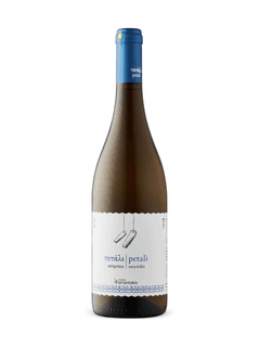 Petali White 2023