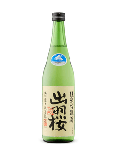 Dewaazakura Dewasansan Junmai Ginjo Sake